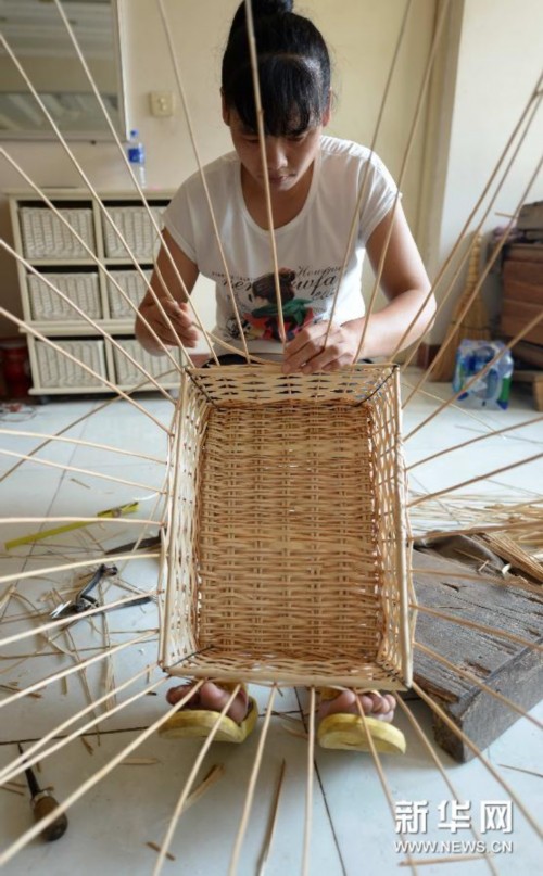http://rumicn.com/uploadfile/2014/0714/20140714024536935.jpg