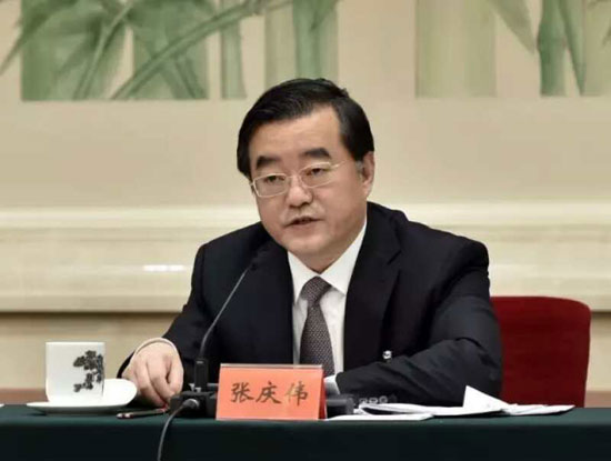 河北代表團副團長,、省委副書記、省長張慶偉回答記者提問,。